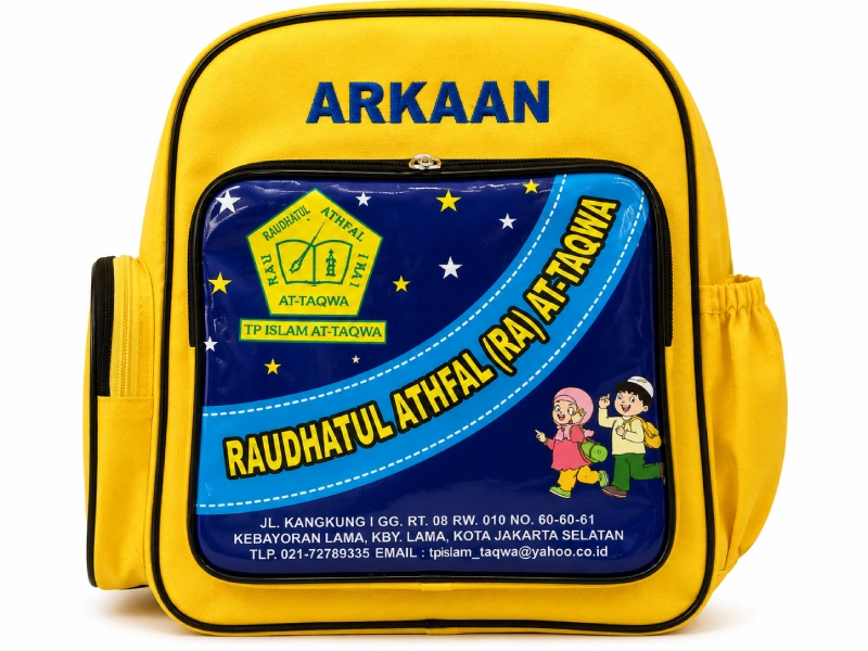 detail logo sekolah TK dan nama murid di tas TK custom Zydan Collection